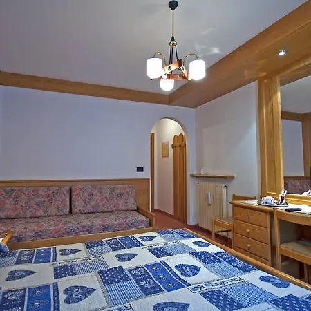 Hotel De Fronz 3*